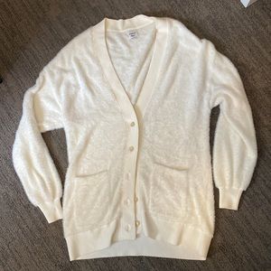 Aritzia Sunday best kitten cardigan